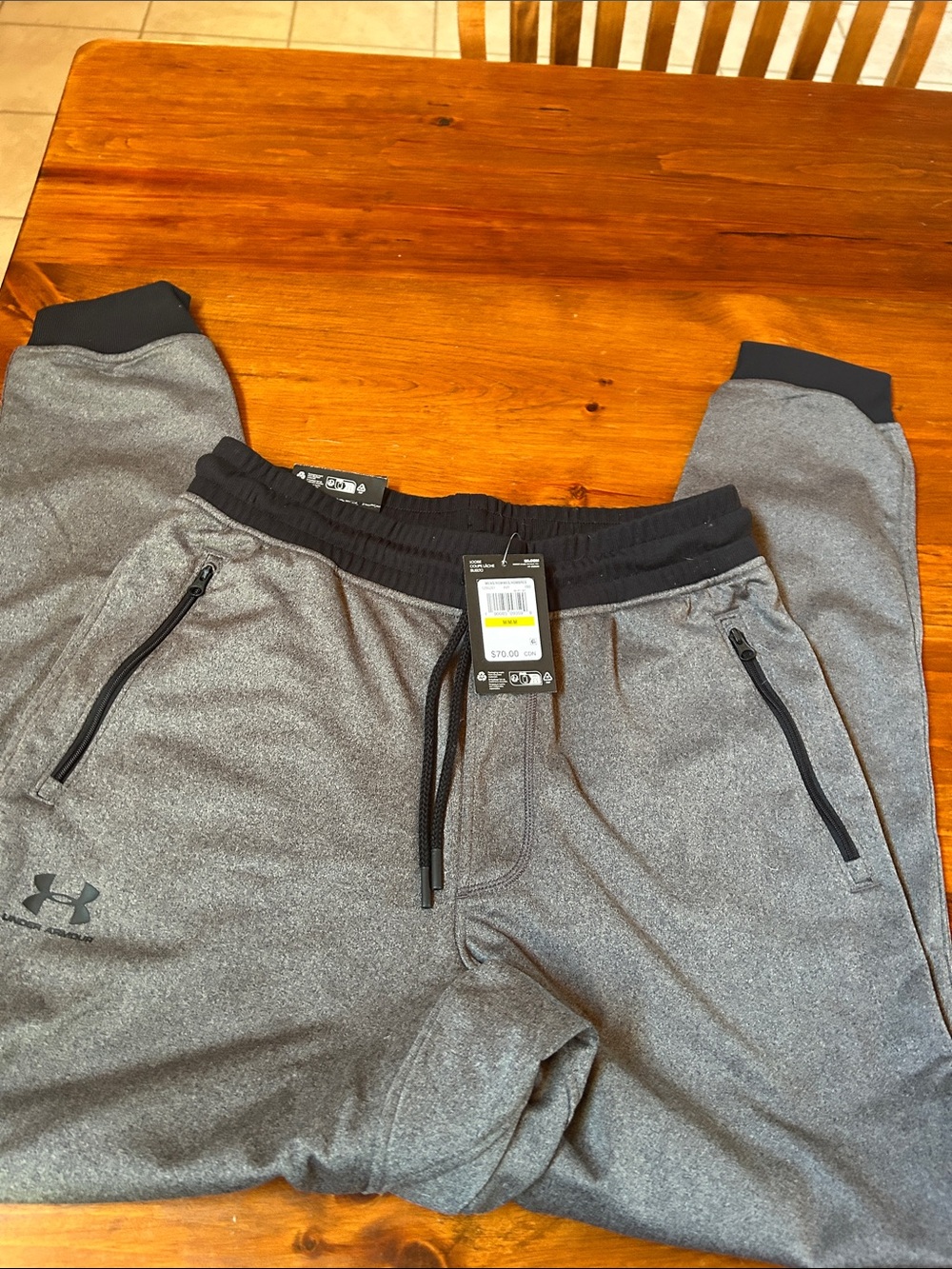 Under Armour Gray & Black Athletic Joggers - Picture 5 of 11